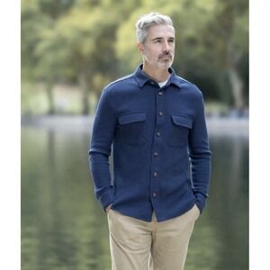 Magna-Ready Magnetic Front WaffleWeave Casual Shirt L with Dual Pockets in Navy